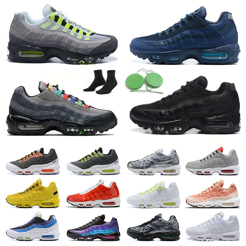 95 95s Running Shoes Kim Jones Triple White Black Mens Womens Sports Sneakers Neon Cork Pink Light Charcoal Vintage TV Trainers Yin Yang Chlorine Blue, 40-46 chlorine blue
95 95s Running Shoes Kim Jones Triple White Black Mens Womens Sports Sneakers Neon Cork Pink Light Charcoal Vintage TV Trainers Yin Yang Chlorine Blue, 40-46 chlorine blue