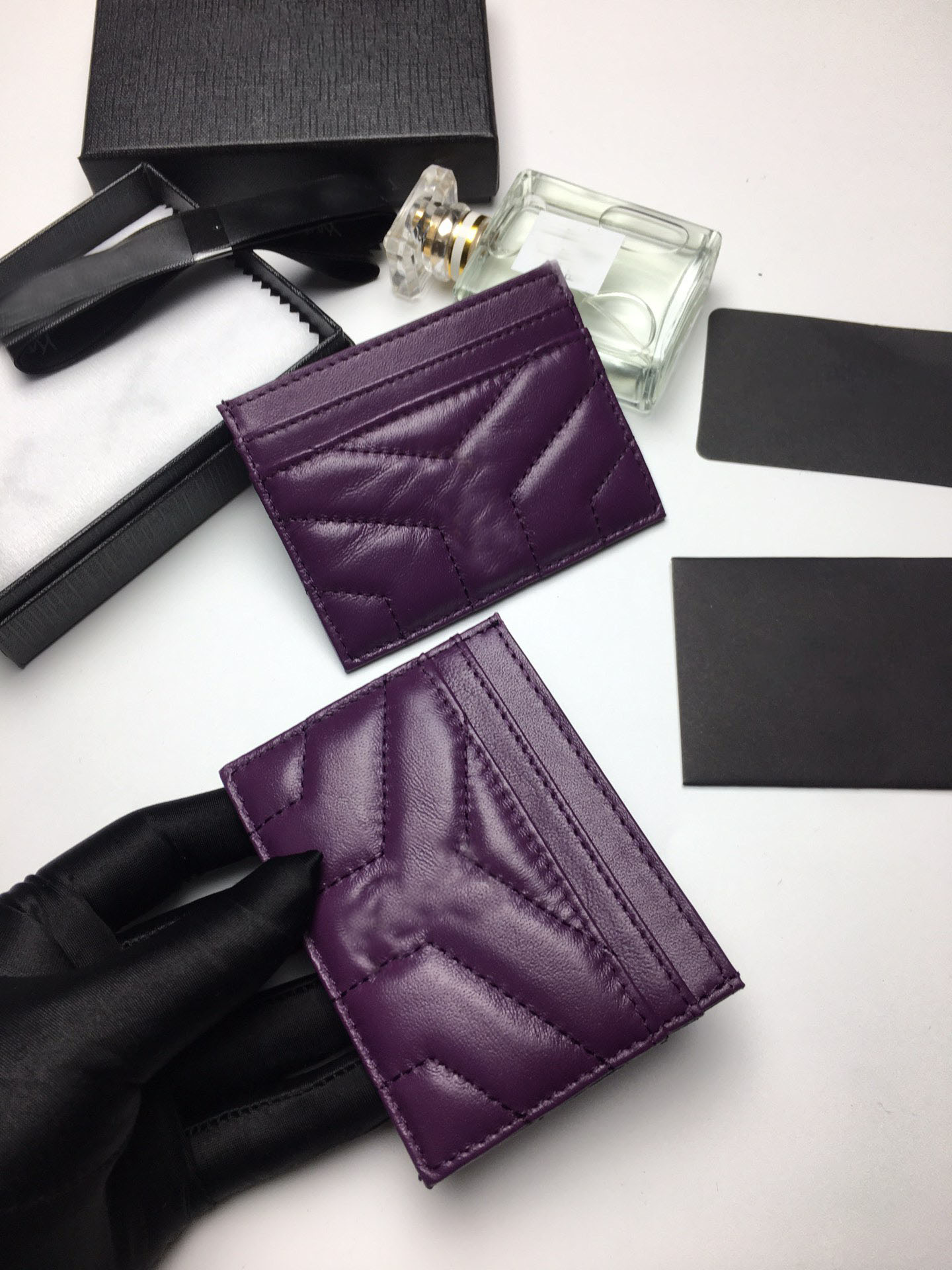 purse Designers Luxurys High quality cowhide with special canvas fabric Y reat wallet women wallets handbag Luxury box True pickup ball bag suede, Green
purse Designers Luxurys High quality cowhide with special canvas fabric Y reat wallet women wallets handbag Luxury box True pickup ball bag suede, Green