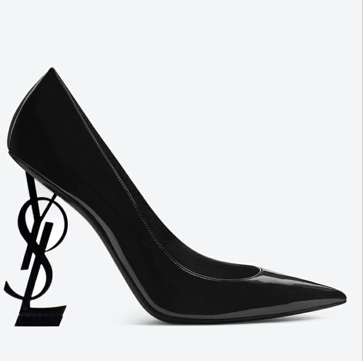 Real leather Letters Patent Heel Leathe High Heels Women Designer Fashion Shoes Wedding Pointed Toe Sequined Sweet Party Pump With Box
Real leather Letters Patent Heel Leathe High Heels Women Designer Fashion Shoes Wedding Pointed Toe Sequined Sweet Party Pump With Box