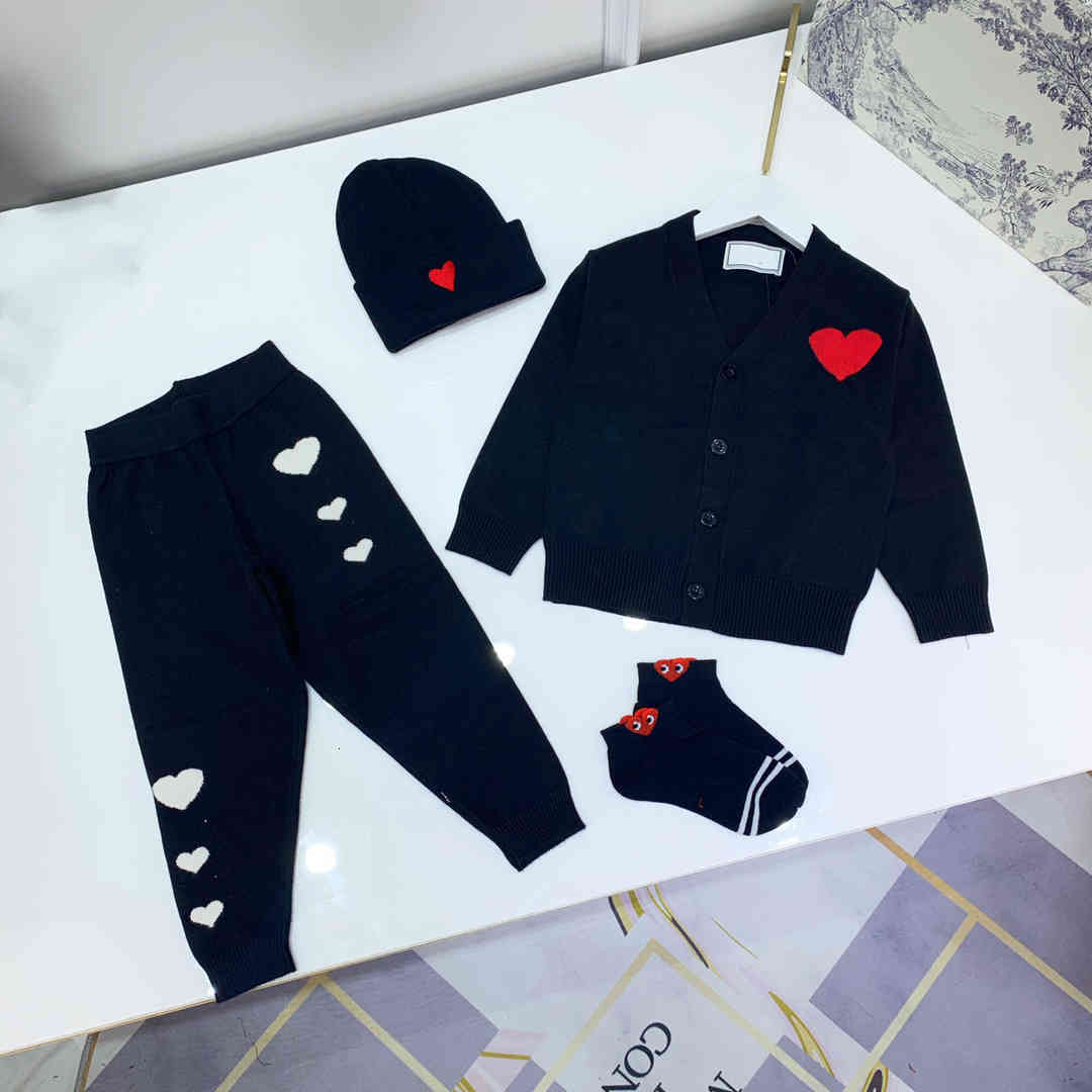 High-end custom cardigan three-piece suit Hooded sweater + trousers Foamed three-dimensional printed pattern size 100-150, White
High-end custom cardigan three-piece suit Hooded sweater + trousers Foamed three-dimensional printed pattern size 100-150, White