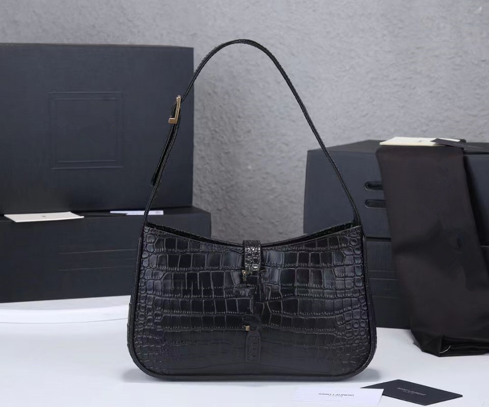 Shoulder bag Handbag Genuine Leather Original box body woman fashion lady bags, Black 1
Shoulder bag Handbag Genuine Leather Original box body woman fashion lady bags, Black 1