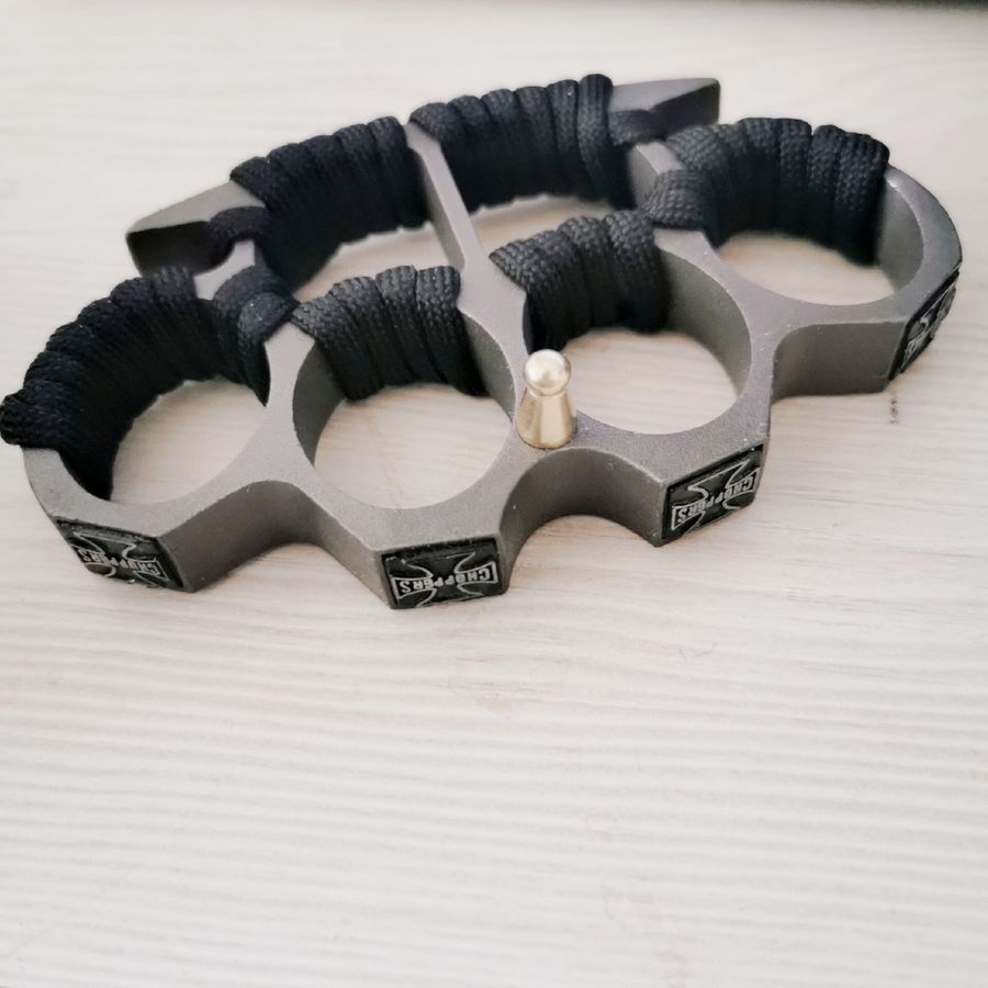 Four Finger Tiger Boxing Clasp Sleeve Legal Self Defense Designers Ring Fighting Supplies Glass Fiber Hand BraceP5VY712
Four Finger Tiger Boxing Clasp Sleeve Legal Self Defense Designers Ring Fighting Supplies Glass Fiber Hand BraceP5VY712