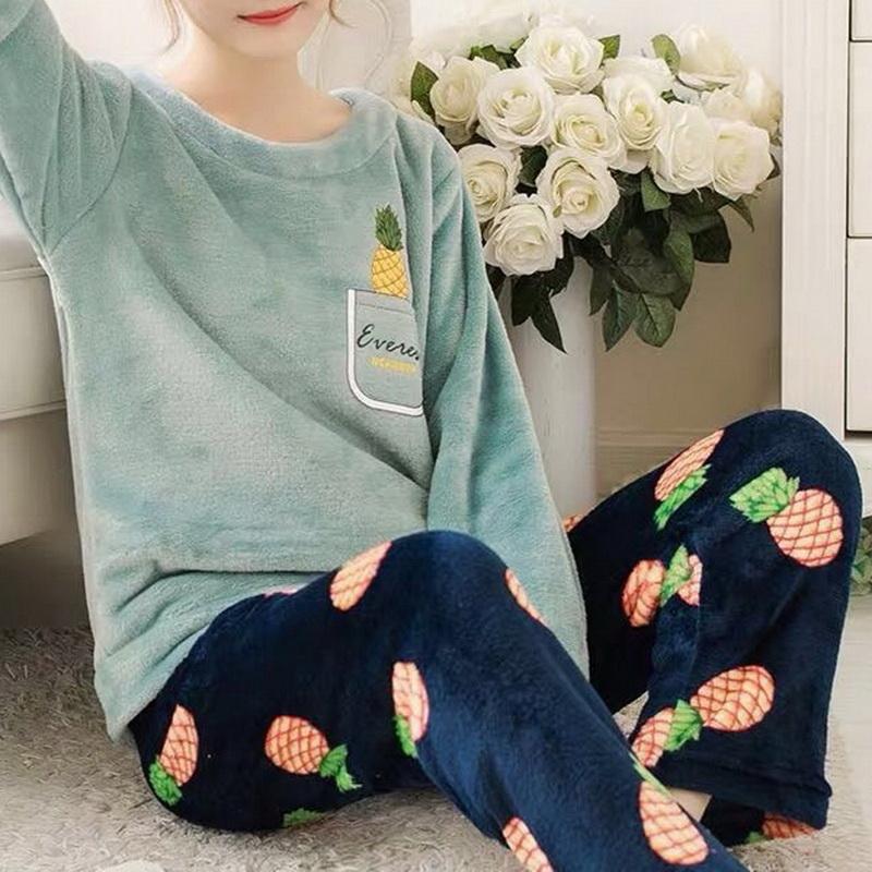 Women's Two Piece Pants Pajamas Women Winter Flannel Long-Sleeved Thickening Plus Velvet Coral Fleece Cute Autumn And Home Service Suit, White
Women's Two Piece Pants Pajamas Women Winter Flannel Long-Sleeved Thickening Plus Velvet Coral Fleece Cute Autumn And Home Service Suit, White