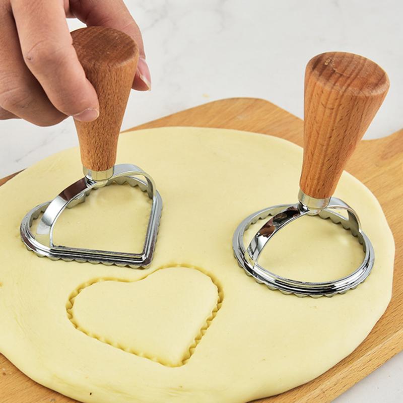 Baking Moulds Cookie Mold DIY Dim Sum Pastry Dumpling Crust Cake Biscuit Cutting Kitchen Tools
Baking Moulds Cookie Mold DIY Dim Sum Pastry Dumpling Crust Cake Biscuit Cutting Kitchen Tools