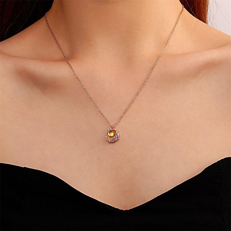 Pendant Necklaces Exquisite Moonstone Moon For Women Female Gold Silver Color Clavicle Chain Necklace Collier Neck Jewelry
Pendant Necklaces Exquisite Moonstone Moon For Women Female Gold Silver Color Clavicle Chain Necklace Collier Neck Jewelry
