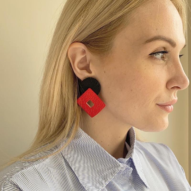 Stud Charms Leather Earrings Asymmetrical Handmade Weird Geometric Square Statement Jewelry For Woman Vintage Gift
Stud Charms Leather Earrings Asymmetrical Handmade Weird Geometric Square Statement Jewelry For Woman Vintage Gift