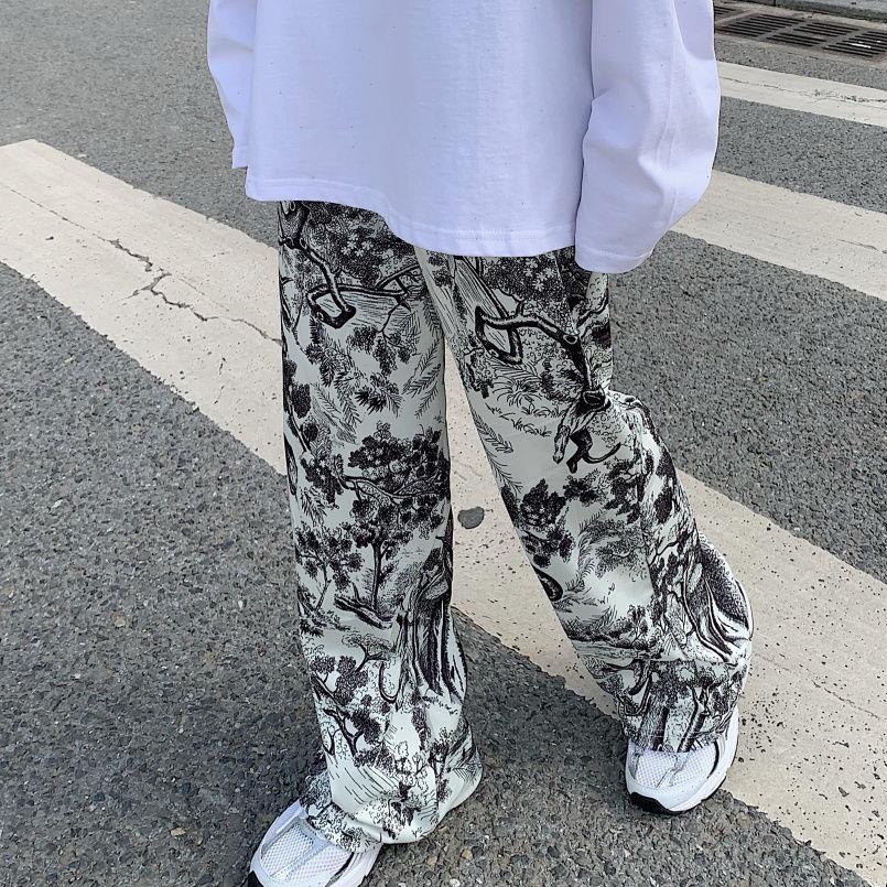 chinese streetwear ink painting womens pants wide leg harajuku tie dye print korean style high waist trousers, Black;white
chinese streetwear ink painting womens pants wide leg harajuku tie dye print korean style high waist trousers, Black;white