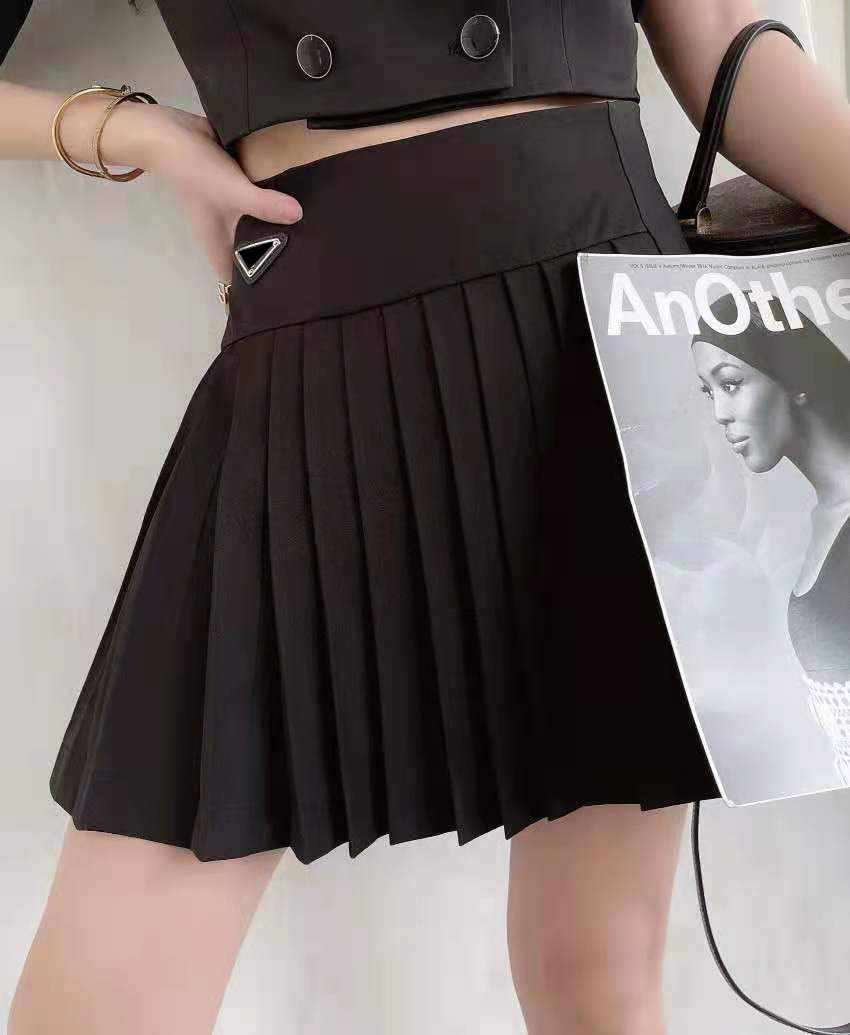 Fashion Casual Dress Sets Re-nylon Style Puffer Skirts Waist-retracting Design Ball Gown Suspender Midi Dresses with Inverted Triangle, Black
Fashion Casual Dress Sets Re-nylon Style Puffer Skirts Waist-retracting Design Ball Gown Suspender Midi Dresses with Inverted Triangle, Black