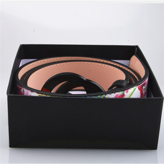 2021 fashion belt, male and female designer buckle, cowhide, design color options, classic casual 3.8cm belt box., Black;brown
2021 fashion belt, male and female designer buckle, cowhide, design color options, classic casual 3.8cm belt box., Black;brown