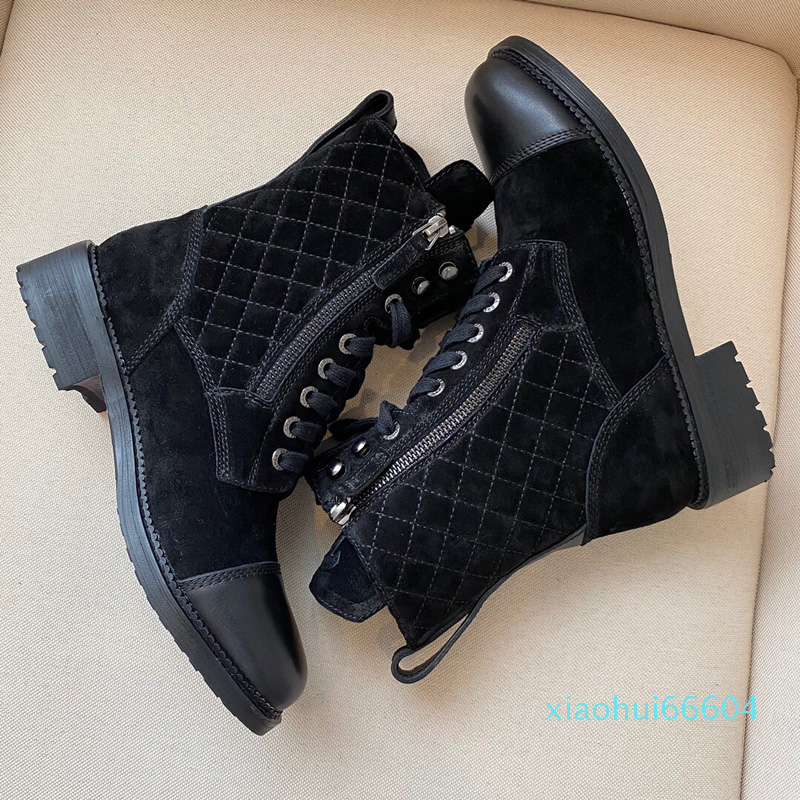 luxurious designer Women Martin Boots Cowskin Knight Boot laces Adjustable zipper opening Black Ladies Outdooruninjjt, Black cowhide suede
luxurious designer Women Martin Boots Cowskin Knight Boot laces Adjustable zipper opening Black Ladies Outdooruninjjt, Black cowhide suede