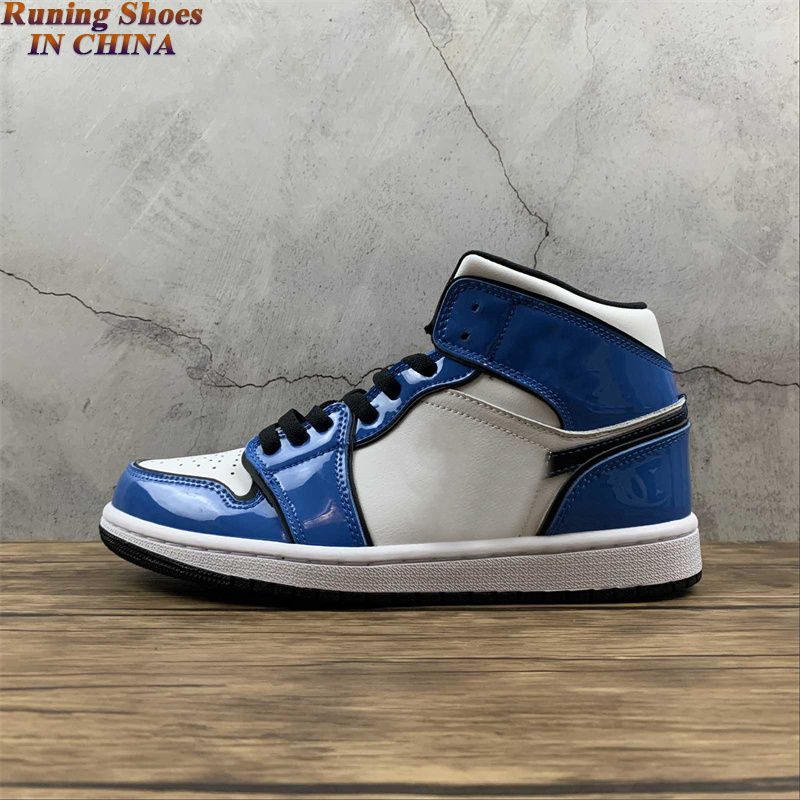 Womens 1 I Basketball Shoes Mens Jumpman 1s Black White Blue Outdoor Sports Sneakers Ship With Box Size US5.5-12
Womens 1 I Basketball Shoes Mens Jumpman 1s Black White Blue Outdoor Sports Sneakers Ship With Box Size US5.5-12