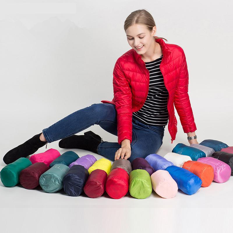 Women 90% Ultra Light White Duck Down Short Jacket Spring Winter s Puffer Portable Windproof Coat 210423