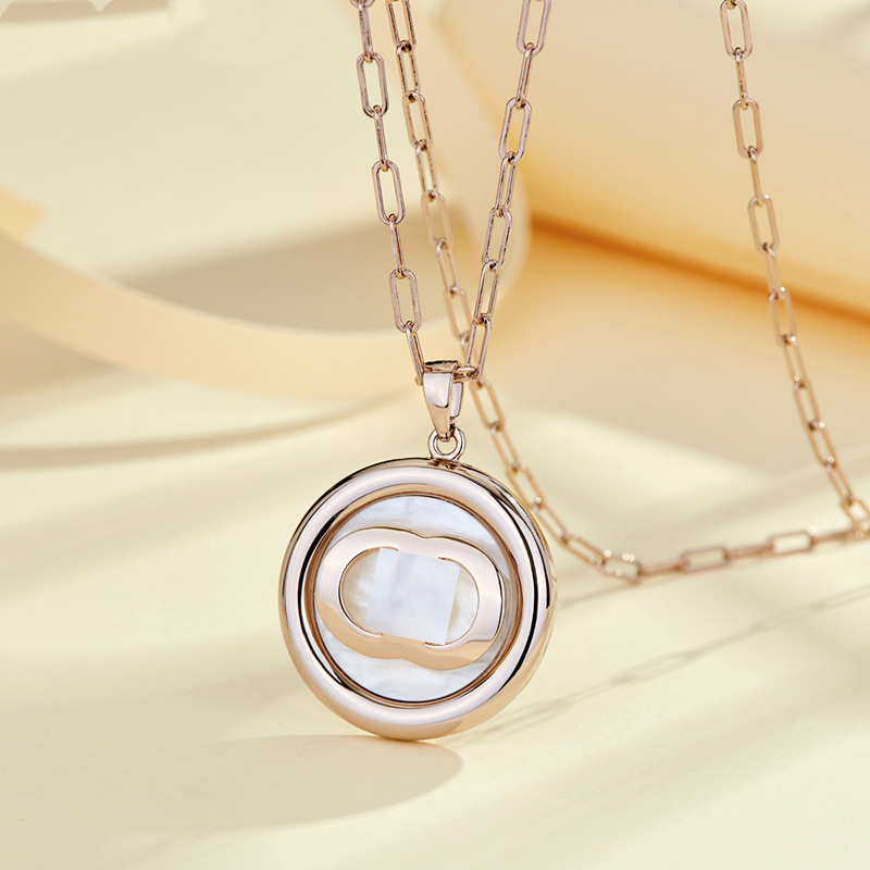 Clothe chain necklace small fragrance female alloy C+ crystal long tassel wild in autumn and winter
Clothe chain necklace small fragrance female alloy C+ crystal long tassel wild in autumn and winter