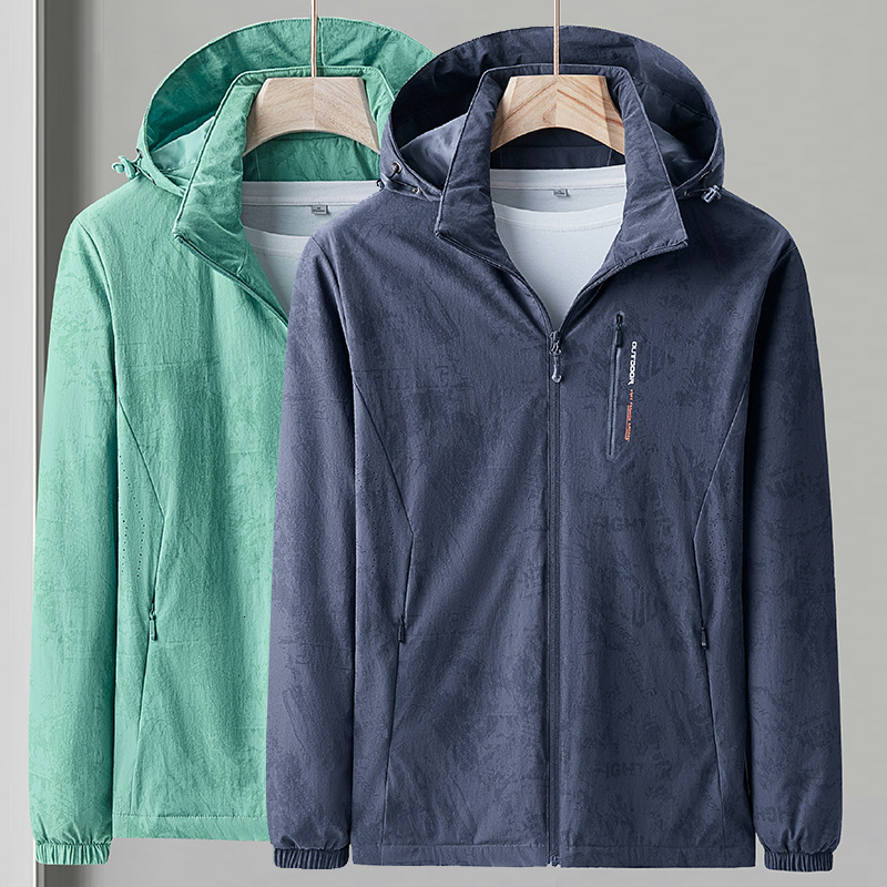 2021 men's outdoor autumn and winter single layer assault Jacket Women's windproof waterproof jacket Plush lovers, Pea green plush
2021 men's outdoor autumn and winter single layer assault Jacket Women's windproof waterproof jacket Plush lovers, Pea green plush