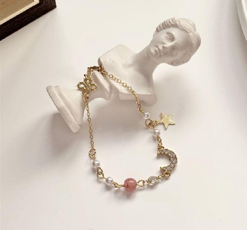 Link, Chain Star And Moon Design Minority Senior Girl's Gift For Friend's Bracelet
Link, Chain Star And Moon Design Minority Senior Girl's Gift For Friend's Bracelet