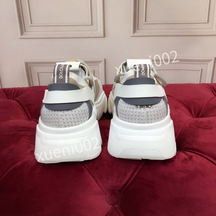 Men women boots sports shoes desigers Track 3.0 Black white pink gray orange fluorescent Low-top running shoess Luxury trainers topsneaker hc210809, 03
Men women boots sports shoes desigers Track 3.0 Black white pink gray orange fluorescent Low-top running shoess Luxury trainers topsneaker hc210809, 03