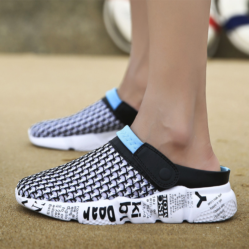 Spring and Summer New Mens Shoes Beach Hole Shoes Cross-Border Large Size Mens Breathable Dual-Use Sandals Mens Slippers Lazy Shoes Fashion, Black
Spring and Summer New Mens Shoes Beach Hole Shoes Cross-Border Large Size Mens Breathable Dual-Use Sandals Mens Slippers Lazy Shoes Fashion, Black