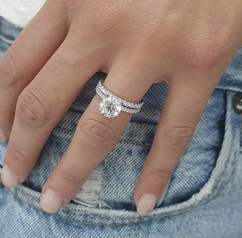 Cluster Rings Women Ring Luxury Simple Geometric Shape Wedding For Punk Style Exquisite Wild Engagement Party Jewelry Birthday Gift, Golden;silver
Cluster Rings Women Ring Luxury Simple Geometric Shape Wedding For Punk Style Exquisite Wild Engagement Party Jewelry Birthday Gift, Golden;silver