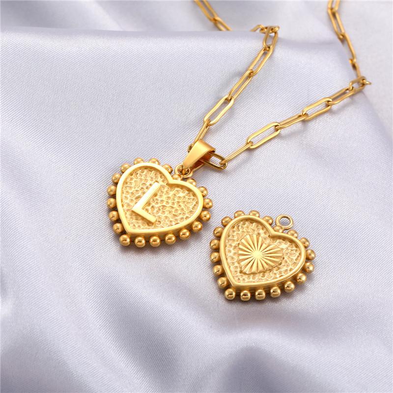 Chains 26 Capital Initials Heart Pendant Necklace For Woman Man Double-layer Paperclip Gold Chain Stainless Steel Jewelry Choker
Chains 26 Capital Initials Heart Pendant Necklace For Woman Man Double-layer Paperclip Gold Chain Stainless Steel Jewelry Choker