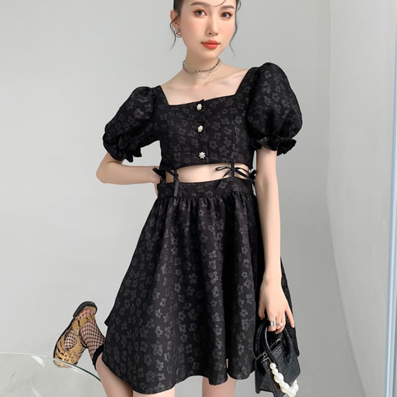 Women Hollow Out Dress Square Neck Puff Sleeve Black Printed Dresses Temperament Fit Fashion Summer 2H619 210526