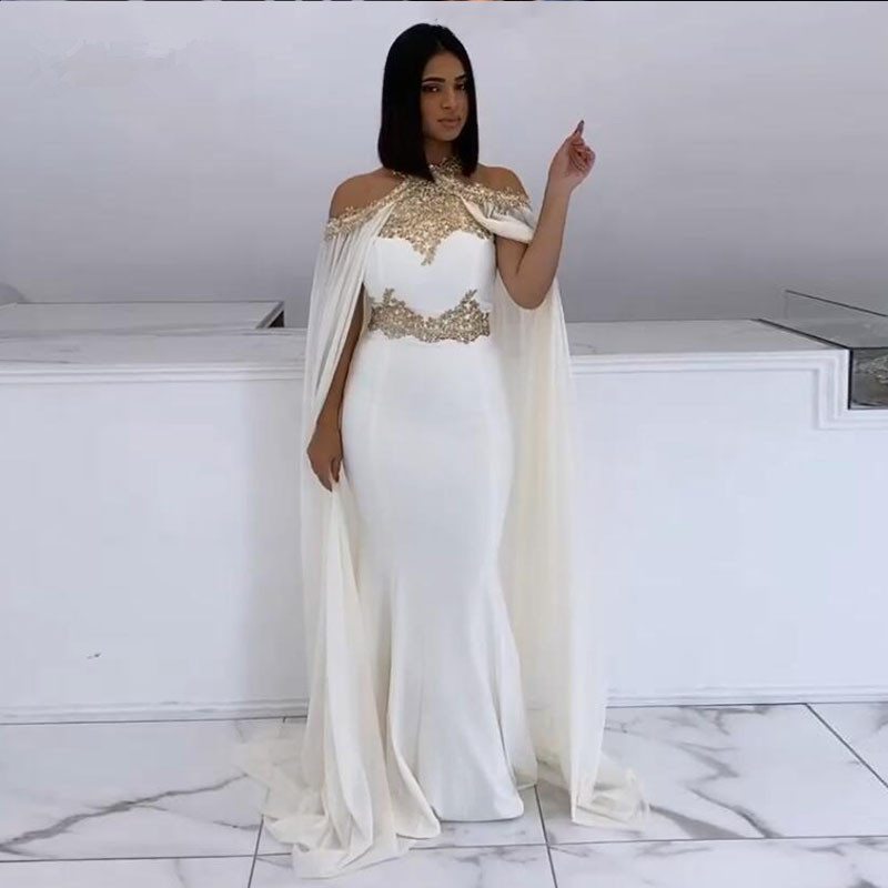 Gorgeous Mermaid Wedding Dress Gold Beads Apppliqued Lace Robe De Mariee Custom Made Halter Long Sleeves Beach Boho Bride Dresses