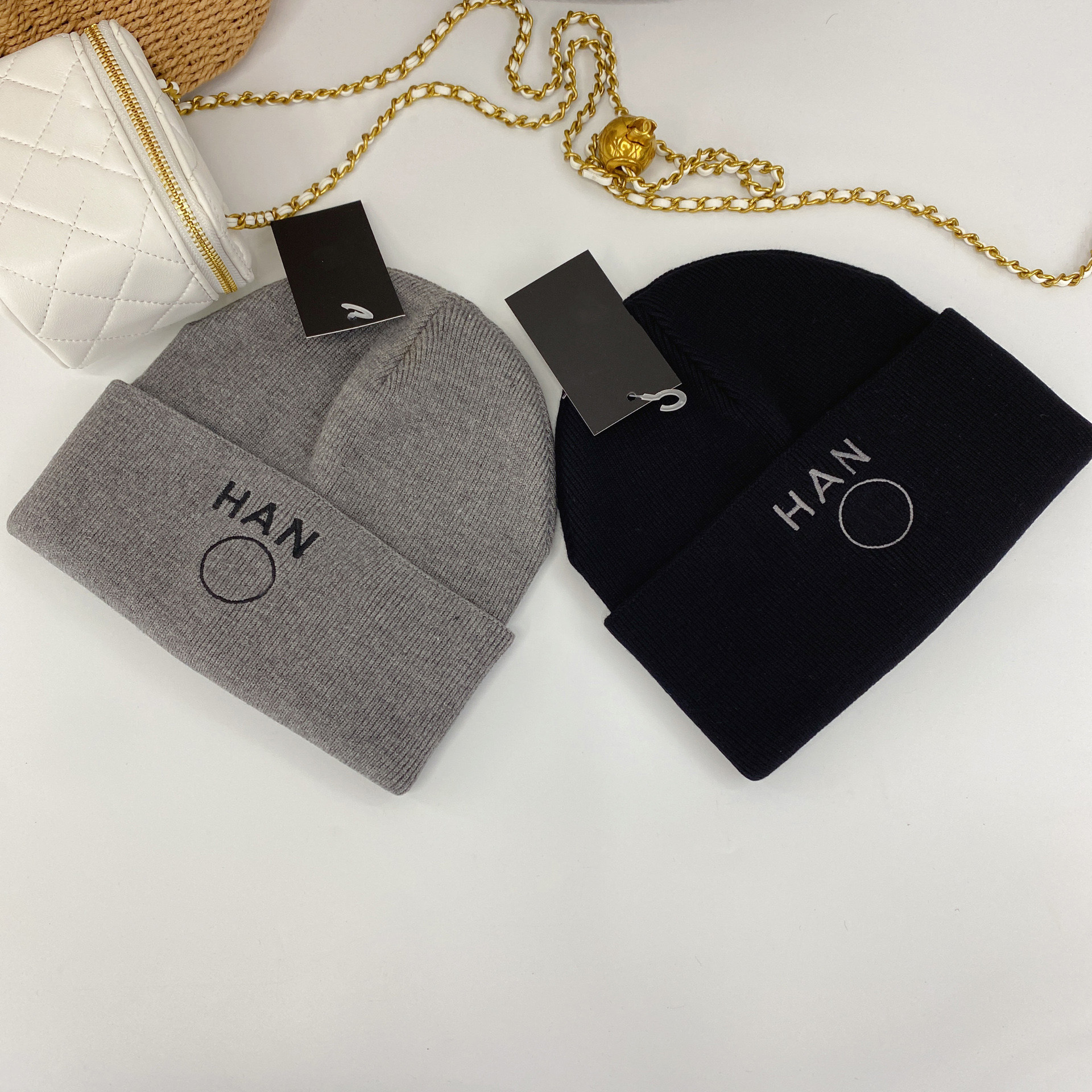 Beanie Winter Hats for Women Men Autumn Docker Brimless Cap C Letters Designer Small Sweet Wind Wholesale Ladies Accessories Knitted Skullca, Blue;gray 
Beanie Winter Hats for Women Men Autumn Docker Brimless Cap C Letters Designer Small Sweet Wind Wholesale Ladies Accessories Knitted Skullca, Blue;gray