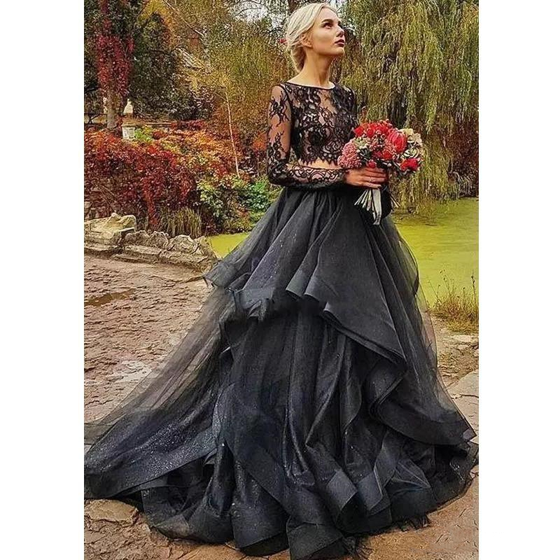 Rustic Black A-Line Wedding Dresses Vintage Gothic Lace Long Sleeve Bridal Dress Two Pieces Tiered Ruffles Piping Wedding Gowns Custom Made 2022 Vesti