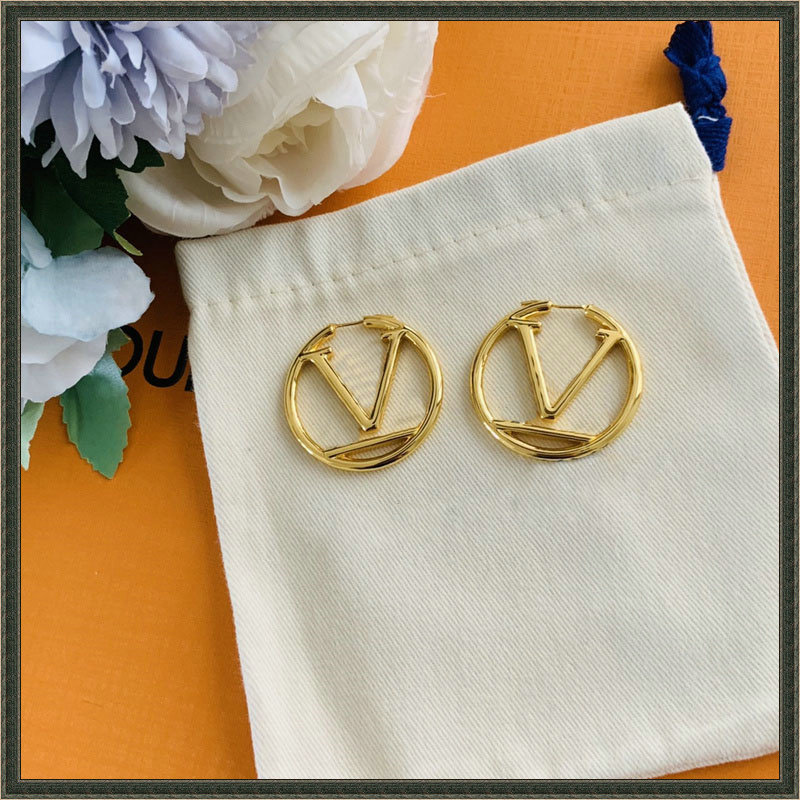 Luxury Designers Earrings Womens Jewelry Studs Earring Der Ohrring Fashion Letters Earrings Designer Golden Earring Stud Boucles D'oreilles
Luxury Designers Earrings Womens Jewelry Studs Earring Der Ohrring Fashion Letters Earrings Designer Golden Earring Stud Boucles D'oreilles