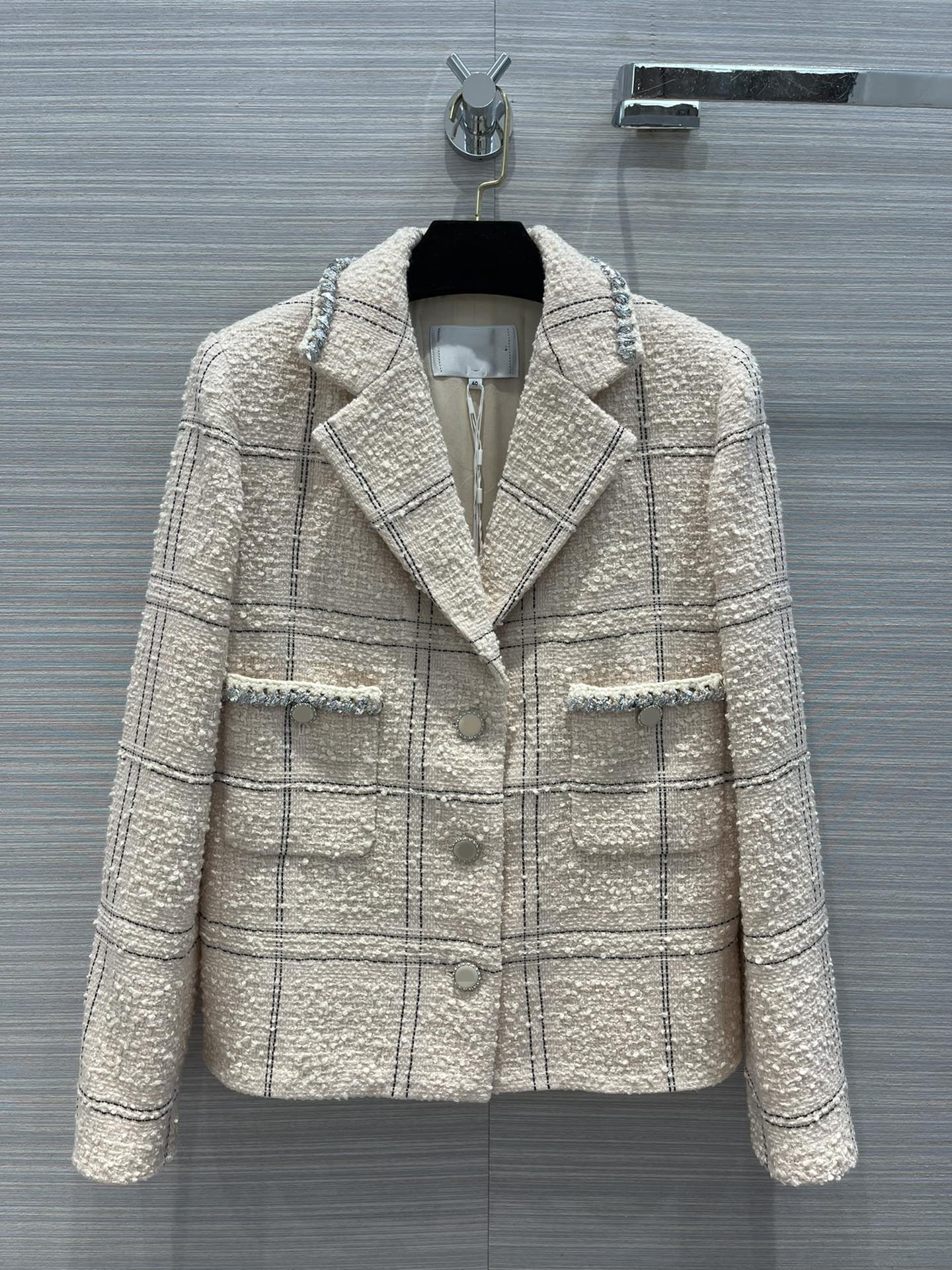 Milan Runway Jackets 2021 Autumn Winter V Neck Long Sleeve Panelled Women' Designer Sweaters Brand Same Style Outerwear 0909-13, Contrast color
Milan Runway Jackets 2021 Autumn Winter V Neck Long Sleeve Panelled Women' Designer Sweaters Brand Same Style Outerwear 0909-13, Contrast color