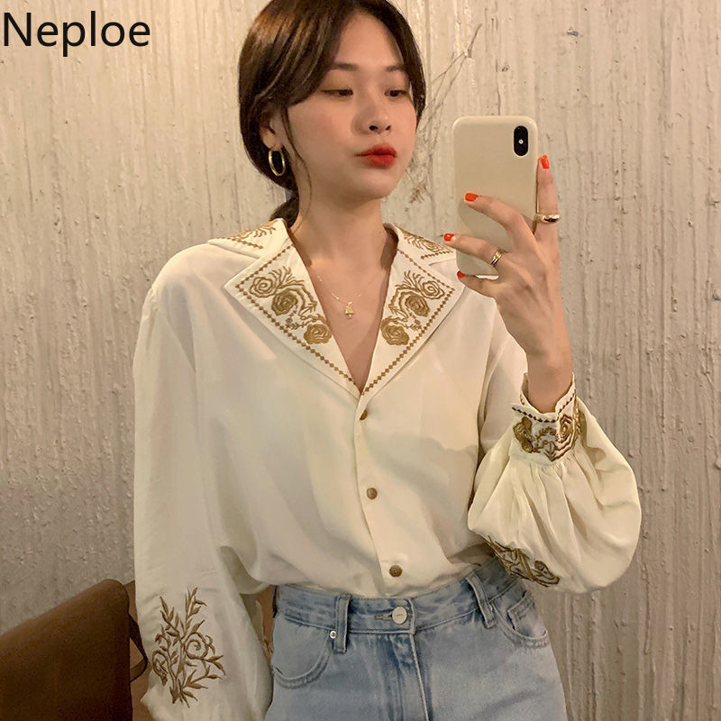 Neploe Women Blouses Loose Temperament Lantern Sleeve Shirt Tops Korean Vintage Blouse Heavy Embroidery Blusas Mujer 4h515 210422