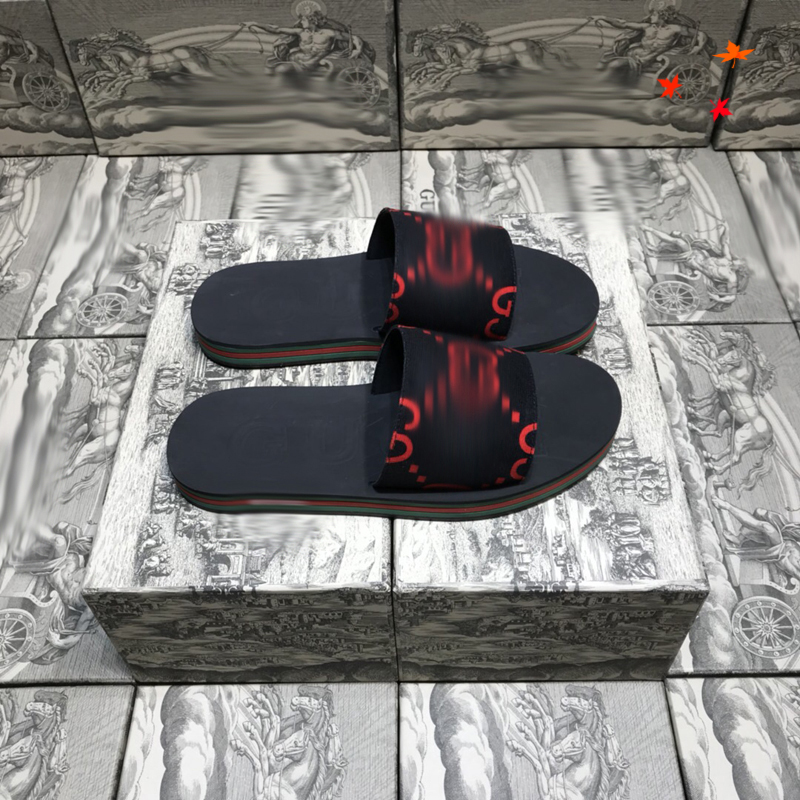 2021 Designer luxurys slippers men sandals fashion beach shoes flip flops flat non-slip classical hole slipper with box size 39-45 -G226, Black
2021 Designer luxurys slippers men sandals fashion beach shoes flip flops flat non-slip classical hole slipper with box size 39-45 -G226, Black