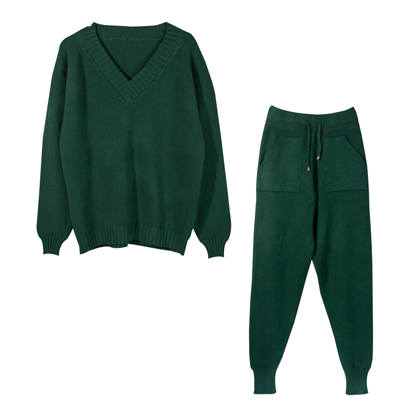 6-color Ladies Autumn and Winter Warm Knitted V-neck Sweater High Waist Pants Casual Suit 210429, Green
6-color Ladies Autumn and Winter Warm Knitted V-neck Sweater High Waist Pants Casual Suit 210429, Green