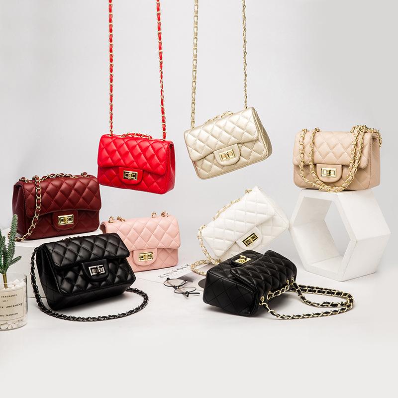 Luxurys Designers Classic Mini 2 Ways Bags Flap Square PU Leather Matelasse Chains Diamond Lattice Thread llm Size 5 14 LOUBOUTIN CHRISTIAN, Black
Luxurys Designers Classic Mini 2 Ways Bags Flap Square PU Leather Matelasse Chains Diamond Lattice Thread llm Size 5 14 LOUBOUTIN CHRISTIAN, Black
