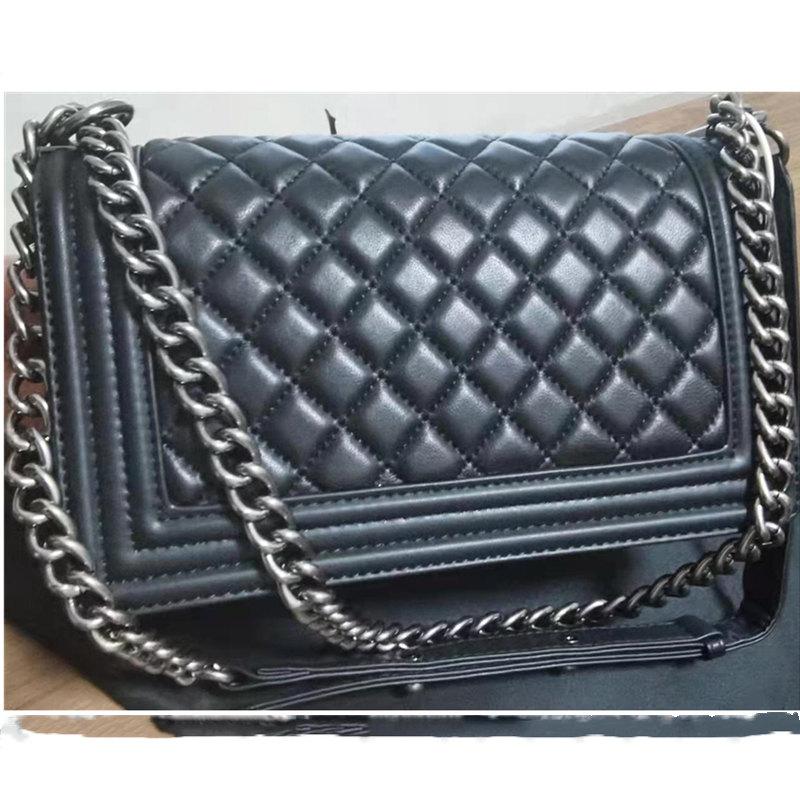 Women Luxurys Designers 2021 4A+ quality designer luxury shoulder bag fashion handbag cross grain leather bag
Women Luxurys Designers 2021 4A+ quality designer luxury shoulder bag fashion handbag cross grain leather bag