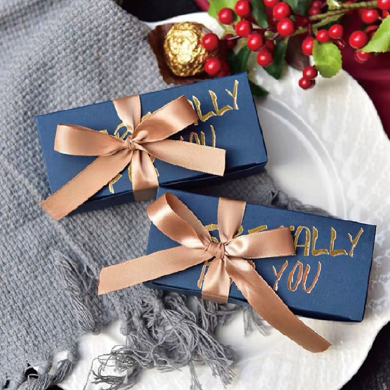 Square Kraft Paper Box Gift Wrap bowknot Cardboard Packaging Valentine's Day Gifts Candy Storage case with Ribbon
Square Kraft Paper Box Gift Wrap bowknot Cardboard Packaging Valentine's Day Gifts Candy Storage case with Ribbon