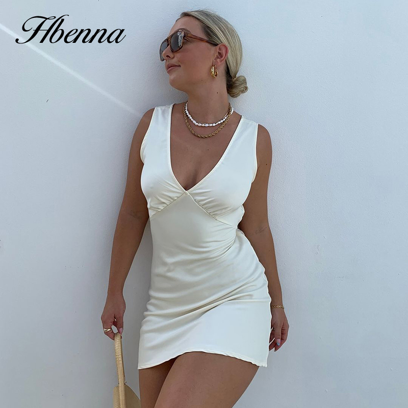 Hbenna Satin Party Dresses Women Sleeveless V-Neck Sexy Hight Waist Slim Sexy Laceup Mini A-line Summer Dress Women Elegant 2021, White
Hbenna Satin Party Dresses Women Sleeveless V-Neck Sexy Hight Waist Slim Sexy Laceup Mini A-line Summer Dress Women Elegant 2021, White