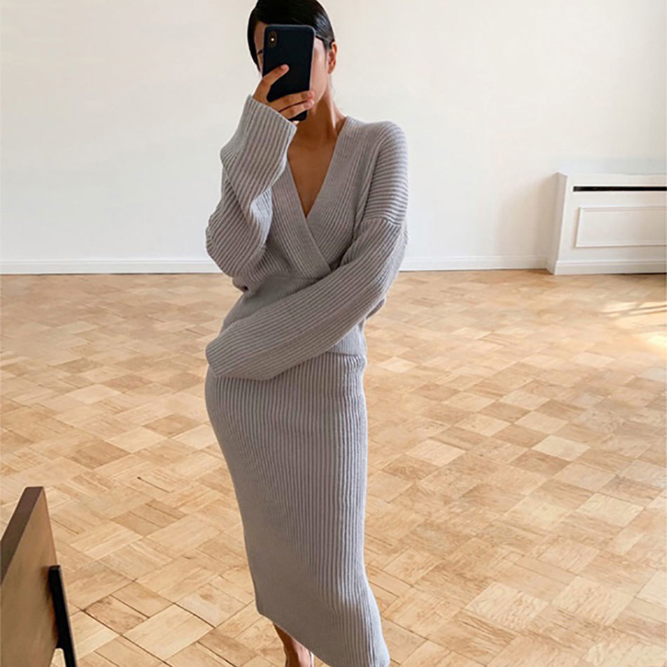 Free Sexy V-Neck Sweater & Skirt Knitted Two Piece Set Women Split Wrapped Cropped Top Autumn Suits 210524