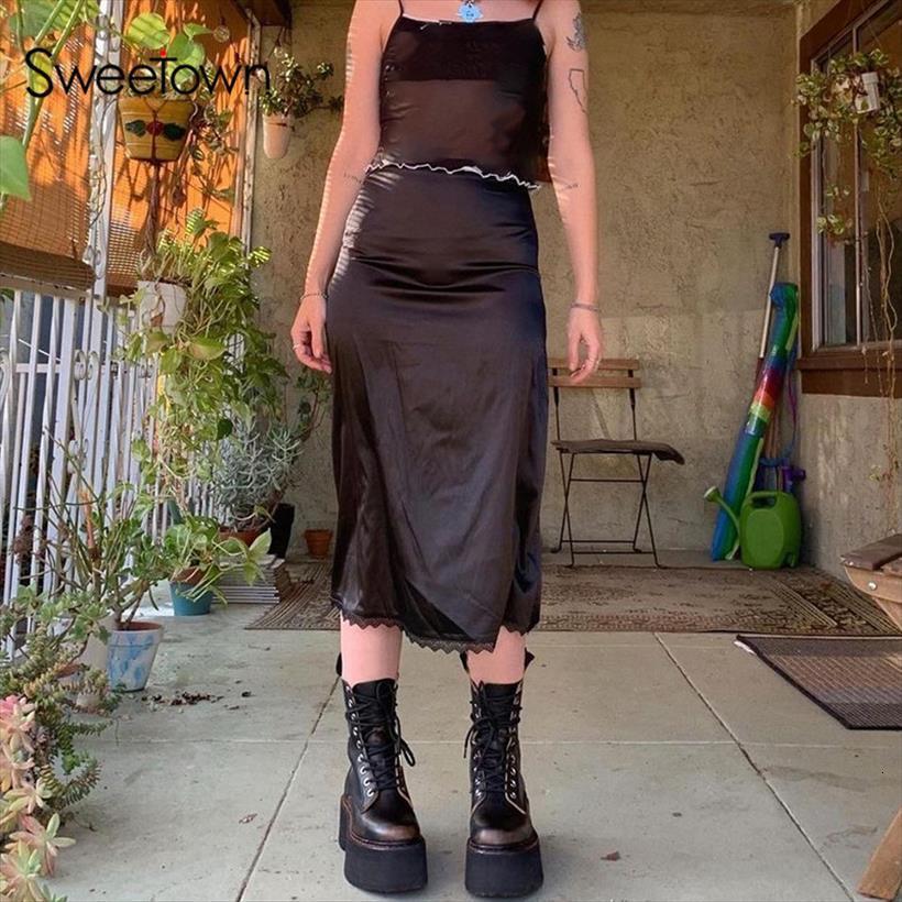 black goth aesthetic lace women skirts trim high waist e girl midi womens punk dark academia y2k gothic clothes
black goth aesthetic lace women skirts trim high waist e girl midi womens punk dark academia y2k gothic clothes