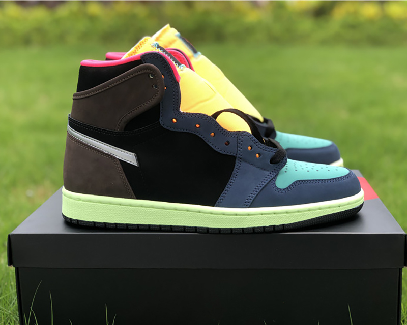 Top quality Jumpman 1 high OG Mens basketball shoes 1s Hyper Royal University Bio Hack Toe Womens Luxurys Designers Topsportmarket Outdoor Sneakers with box, #1
Top quality Jumpman 1 high OG Mens basketball shoes 1s Hyper Royal University Bio Hack Toe Womens Luxurys Designers Topsportmarket Outdoor Sneakers with box, #1