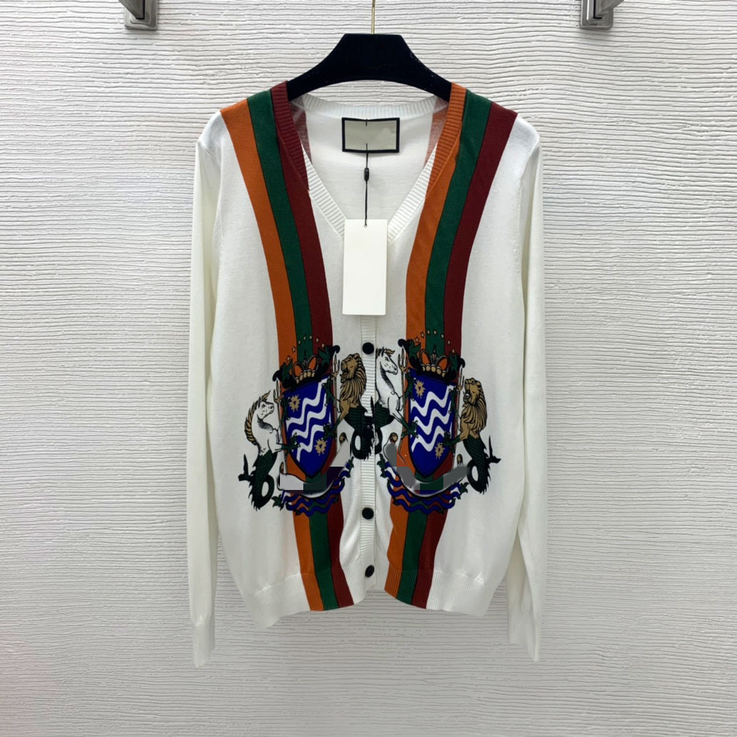 2021 Autumn Milan Runway Sweaters V Neck Long Sleeve Women's Sweater High End Jacquard Cardigan Designer Clothing 0816-15, White
2021 Autumn Milan Runway Sweaters V Neck Long Sleeve Women's Sweater High End Jacquard Cardigan Designer Clothing 0816-15, White