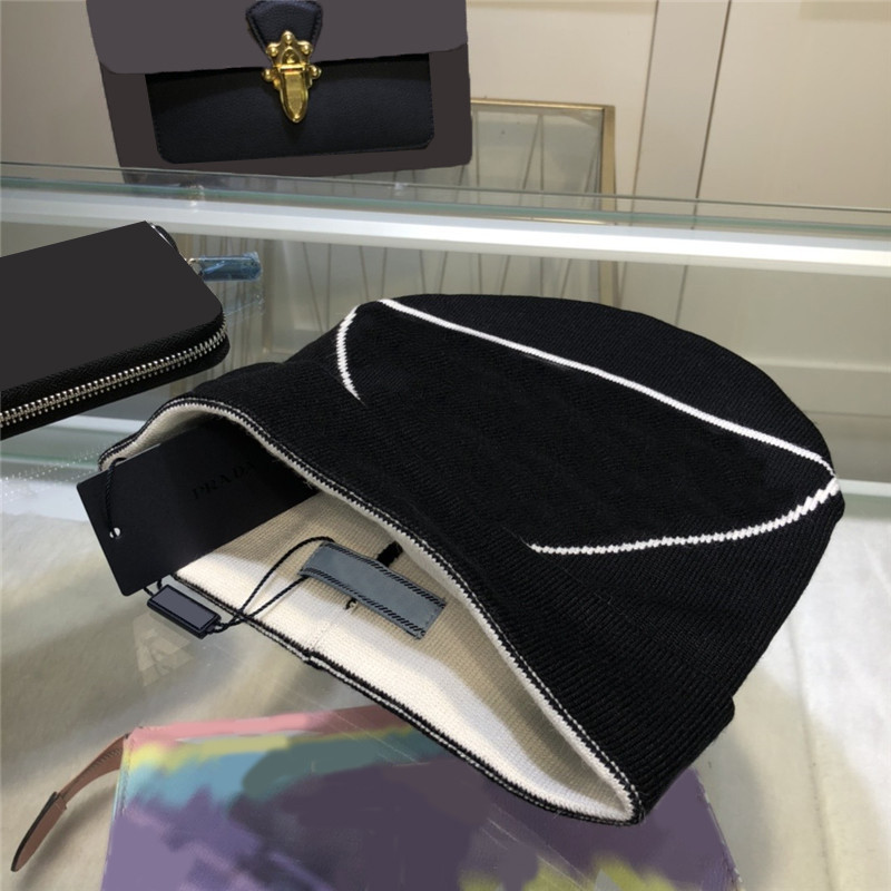 Winter Thicken Knitted Hat Outdoor Warm Beanies Women Men Soft Wool Hats Designer Unisex Skull Caps, Grey
Winter Thicken Knitted Hat Outdoor Warm Beanies Women Men Soft Wool Hats Designer Unisex Skull Caps, Grey