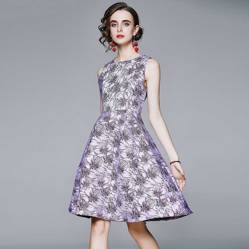 Autumn Winter Women Fashion Jacquard O Neck Sleeveless Dress Purple Elegant Vintage Ladies Party Dresses Vestidos 210525
Autumn Winter Women Fashion Jacquard O Neck Sleeveless Dress Purple Elegant Vintage Ladies Party Dresses Vestidos 210525
