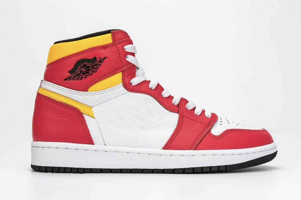 2021 Authentic 1 Light Fusion Red 1s Men Outdoor Shoes 555088-603 White Laser Orange Black Sports Sneakers With Original Box
2021 Authentic 1 Light Fusion Red 1s Men Outdoor Shoes 555088-603 White Laser Orange Black Sports Sneakers With Original Box