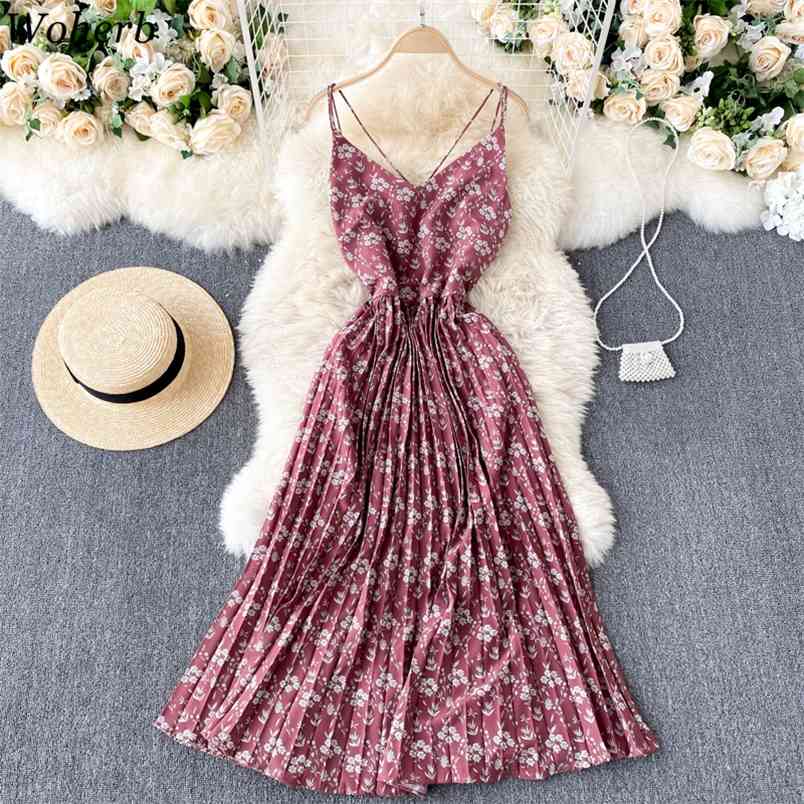 Women Dress Fashion Summer Sexy V-neck Bodycon Ladies Vintage Floral Printed Backles Spaghetti Long Robe Vestidos 210519, Black
Women Dress Fashion Summer Sexy V-neck Bodycon Ladies Vintage Floral Printed Backles Spaghetti Long Robe Vestidos 210519, Black