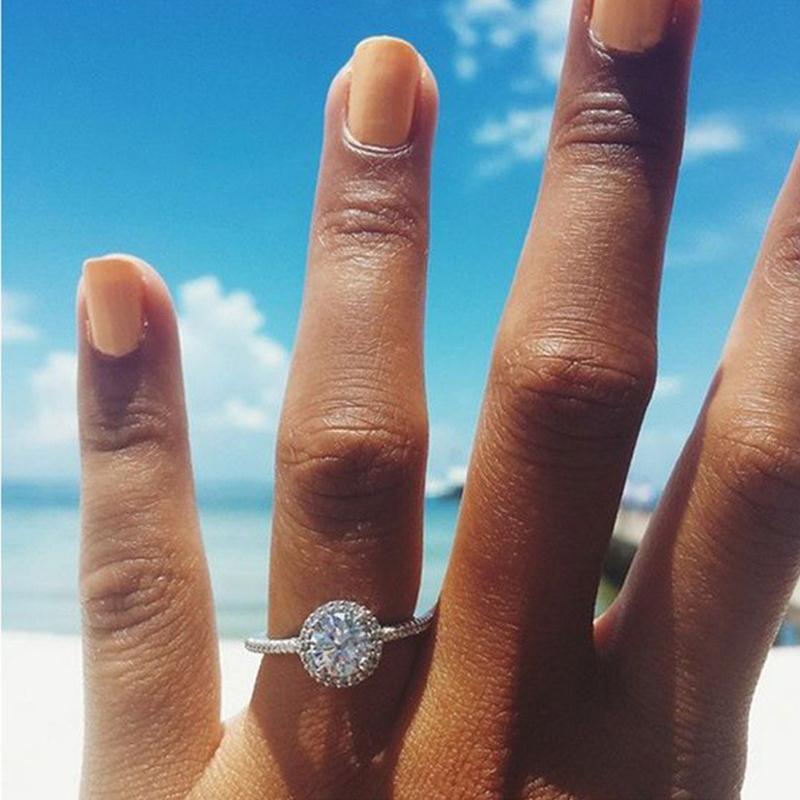 Cluster Rings Cubic Zirconia Wedding/Engagement Rose Gold Color Austrian Crystal Finger Ring For Women Fashion Brand Jewelry DWR319, Golden;silver
Cluster Rings Cubic Zirconia Wedding/Engagement Rose Gold Color Austrian Crystal Finger Ring For Women Fashion Brand Jewelry DWR319, Golden;silver