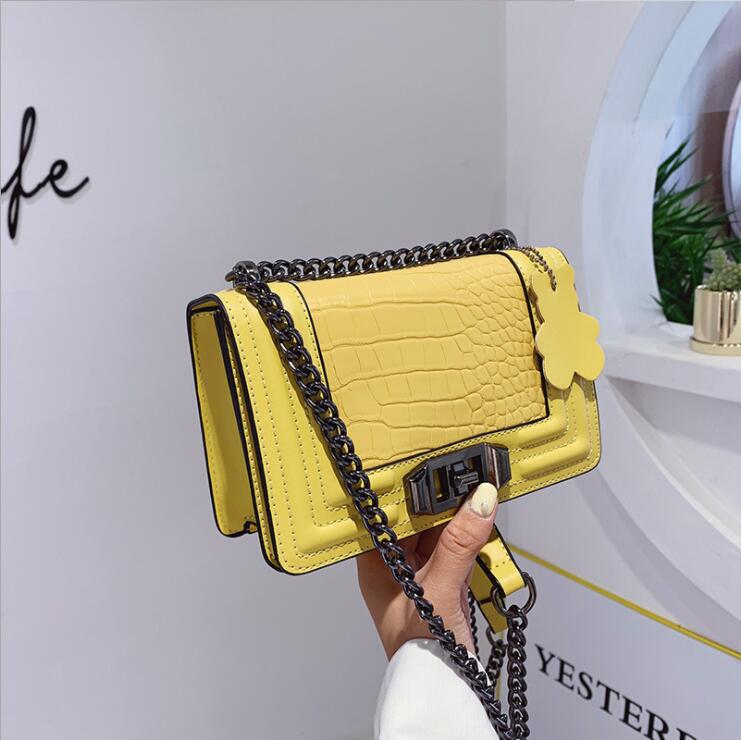 Factory wholesale embossed leather women chain bag retro Joker crocodiles shoulder bags street trend Alligator handbags personality buckle womens handbag
Factory wholesale embossed leather women chain bag retro Joker crocodiles shoulder bags street trend Alligator handbags personality buckle womens handbag
