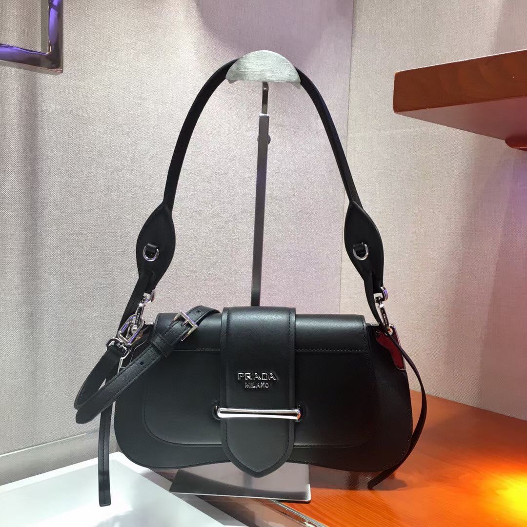 PRADA Luxury Designer top quality Shoulder Bag tote woc Genuine Leather PD fashion Women's men Crossbody Bags handbags Wallet Handbag f, Red
PRADA Luxury Designer top quality Shoulder Bag tote woc Genuine Leather PD fashion Women's men Crossbody Bags handbags Wallet Handbag f, Red