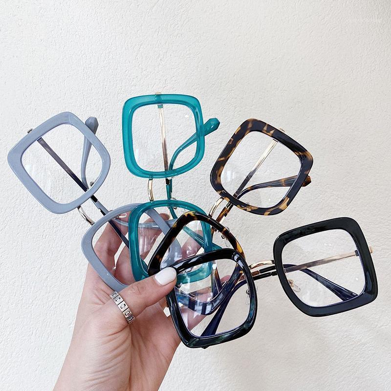 Large Square Blue Light Blocking Transparent Glasses Fashion Women Eyeglass Frames Clear Oversized Computer Men Sunglasses
Large Square Blue Light Blocking Transparent Glasses Fashion Women Eyeglass Frames Clear Oversized Computer Men Sunglasses