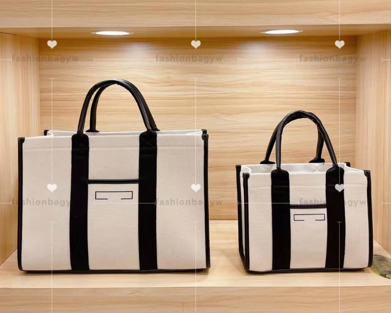 High quality designer beach bag Languid French style canvas leather Mosaic fashion shopping bags print elements oversized holiday travel crossbody shoulder totes, Customize
High quality designer beach bag Languid French style canvas leather Mosaic fashion shopping bags print elements oversized holiday travel crossbody shoulder totes, Customize