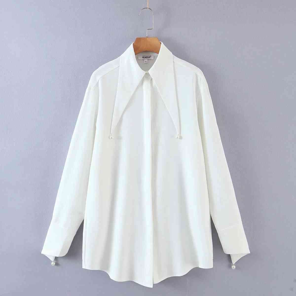 Solid Fashion Pearl Women Shirt Spring Summer Vintage Long Sleeve Simple Button-Up Office Lady Chic Blouse Outwear 210521